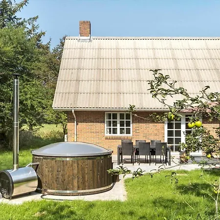 Holiday home Lk1923-lokken-hundelevvej-87 *